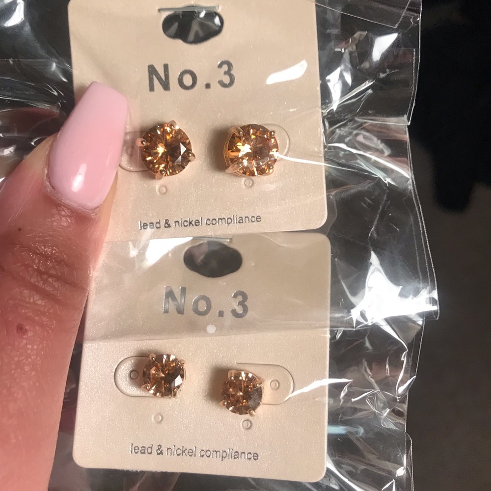 Peach and Gold Color Rhinestone Stud Earrings - Picture 7 of 7